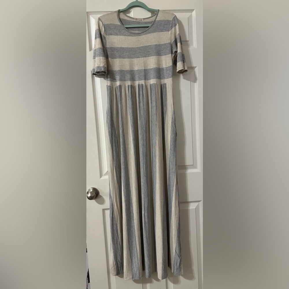 Maxi dress
